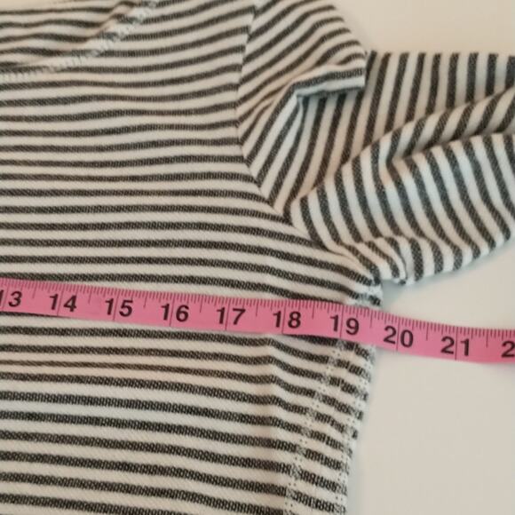 Max Studio Weekend Nautical Top Women's Size S Black White Striped Long Sleeve - Picture 11 of 12